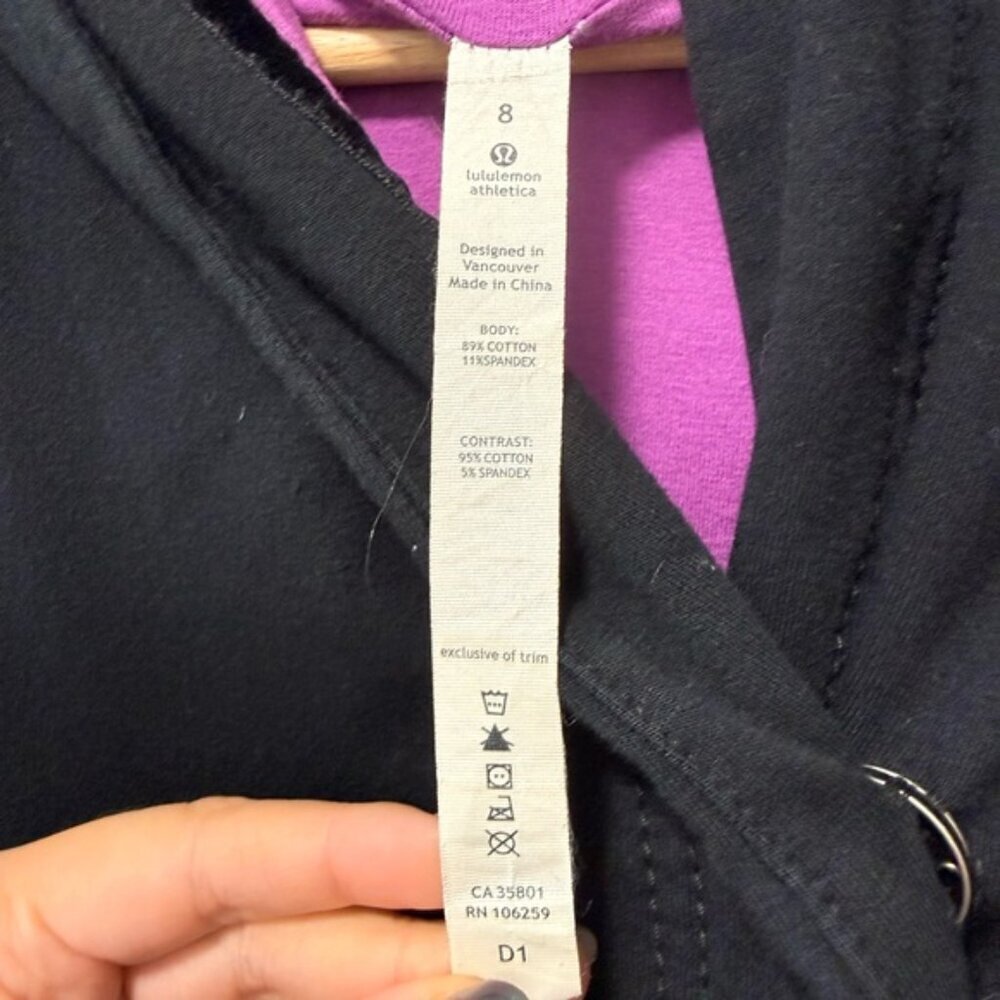 Lululemon Black Hoodie with Purple Ombre Interior Size 8 — Button Detail - Picture 5 of 8